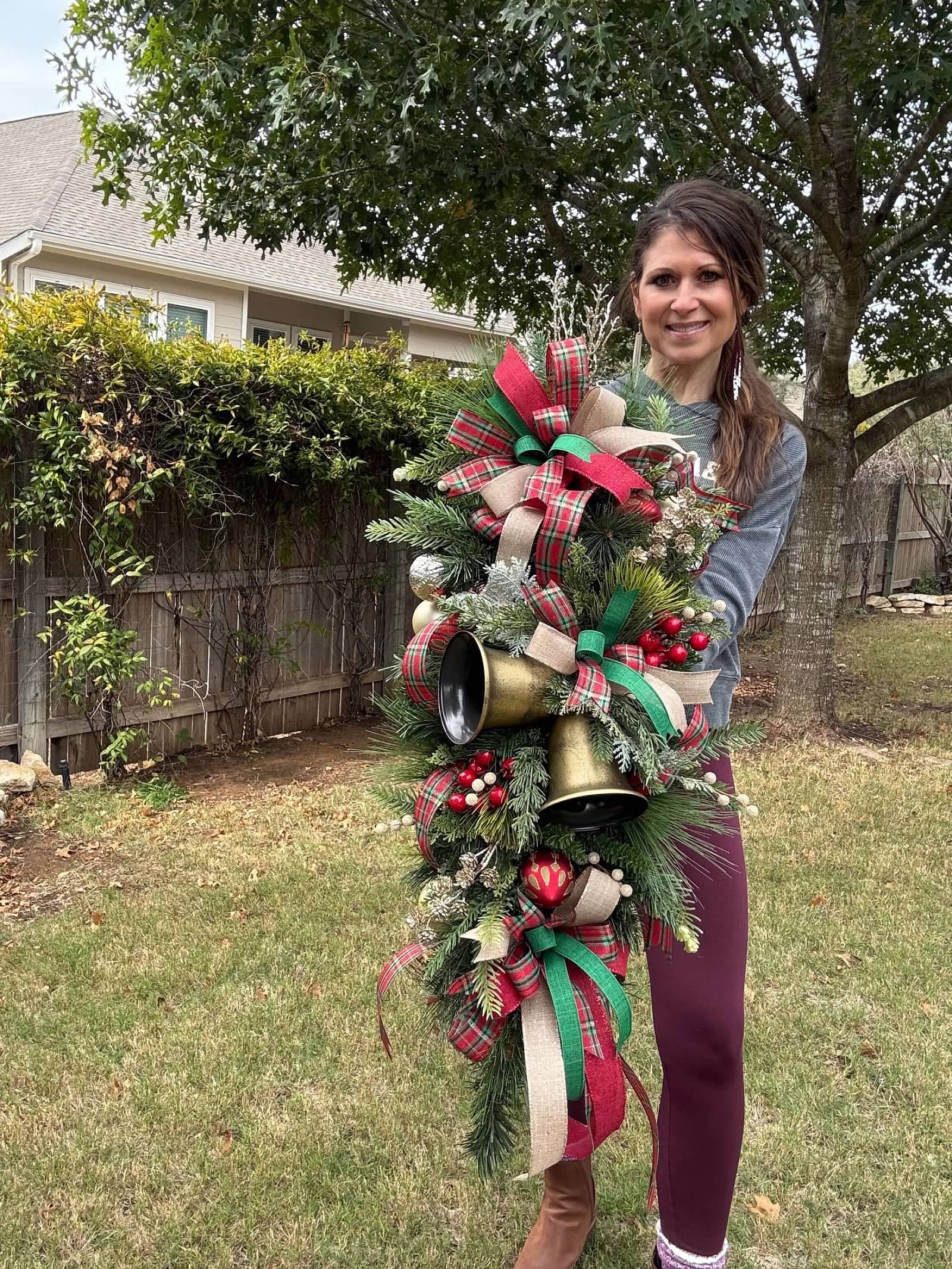 Classic Christmas Swag