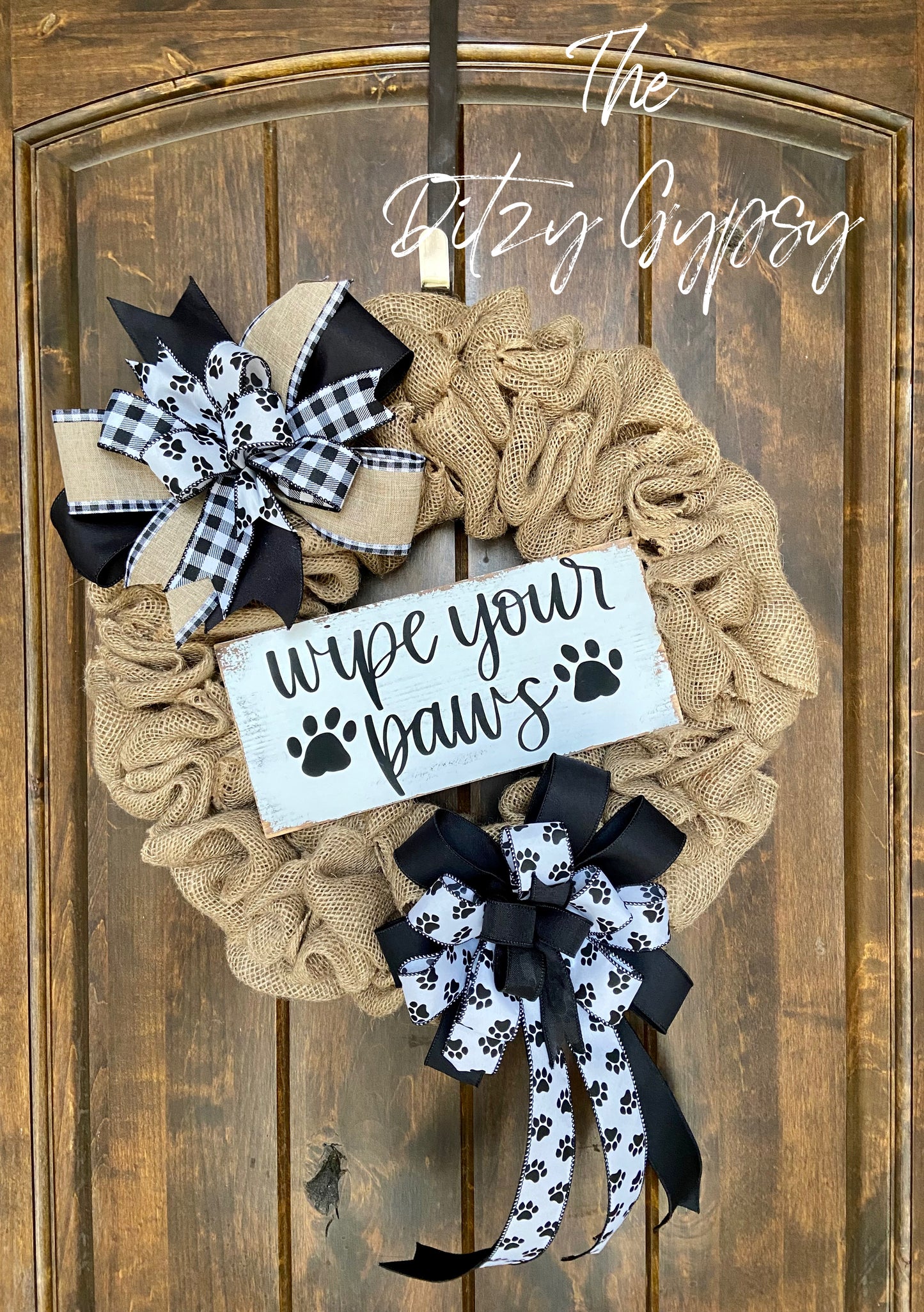 Made to Order Wipe Your Paws Burlap Wreath
