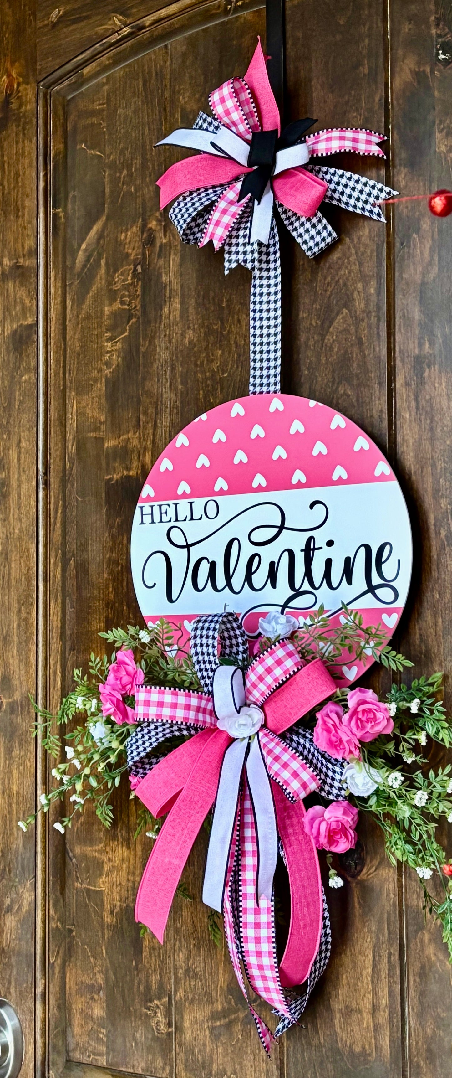 Hello Valentine Door Hanger