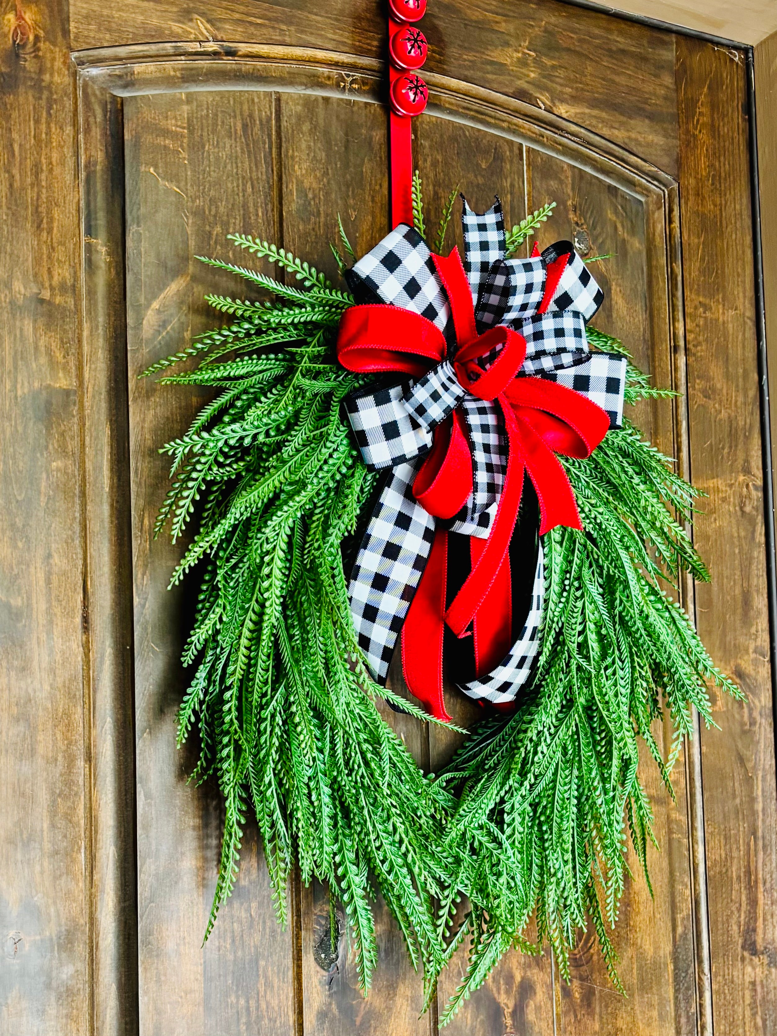 Made to Order Beaded Fern Wreath with Removable Bow