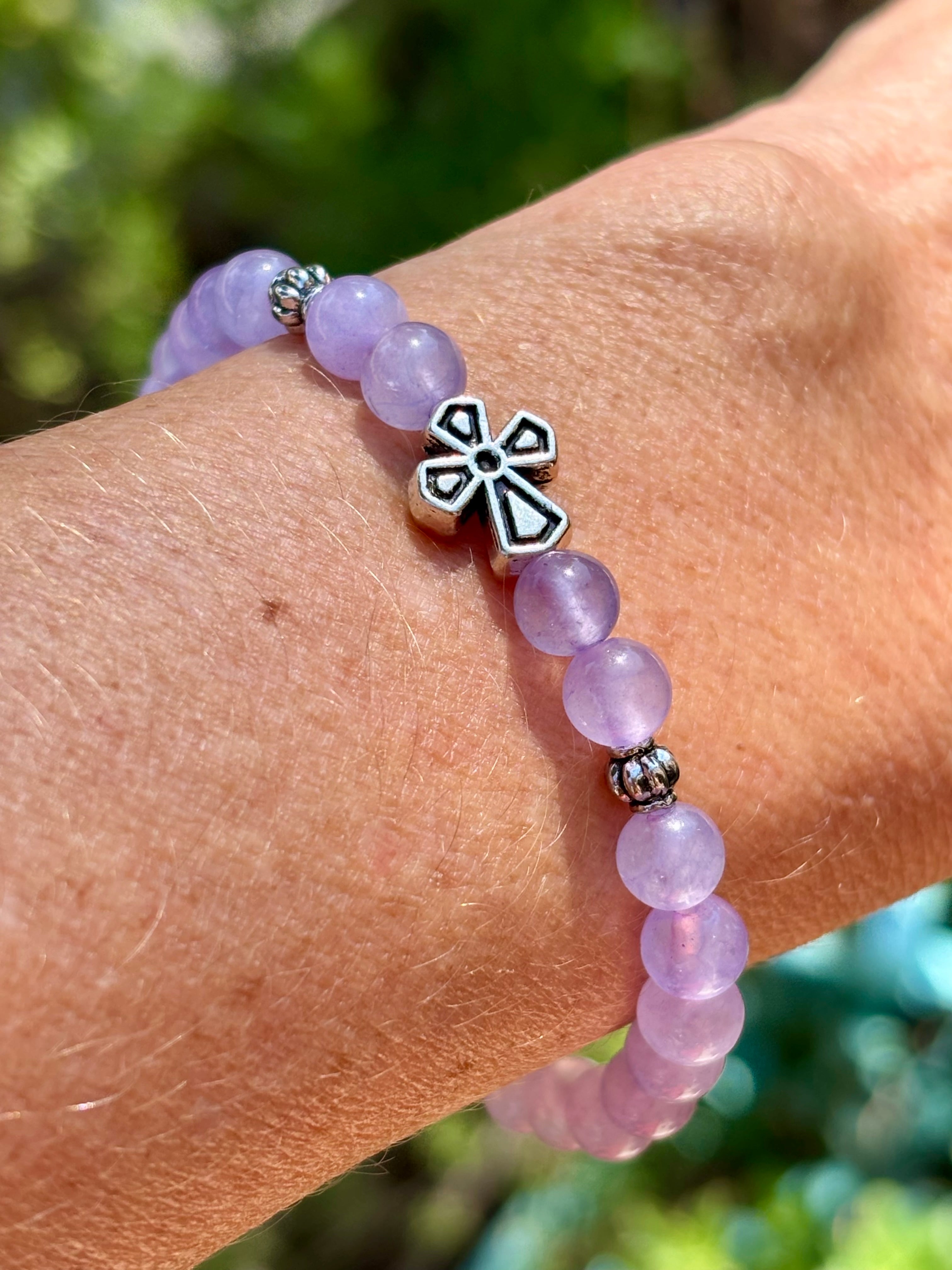 Lavender Teinte Cross Charm Bracelet