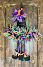 Load image into Gallery viewer, Witchy Hat Wreath
