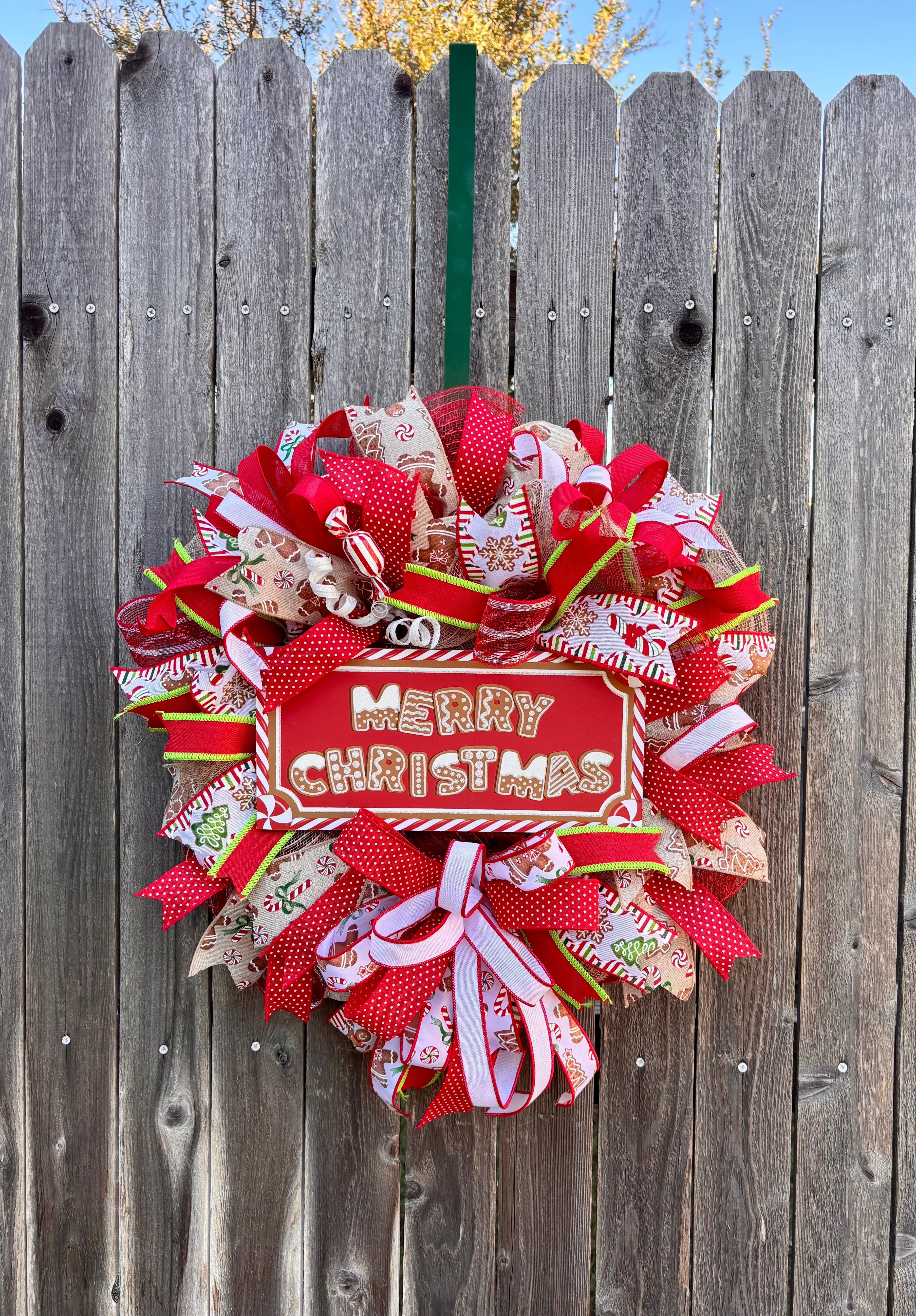 Gingerbread Wishes and Christmas Kisses Wreath
