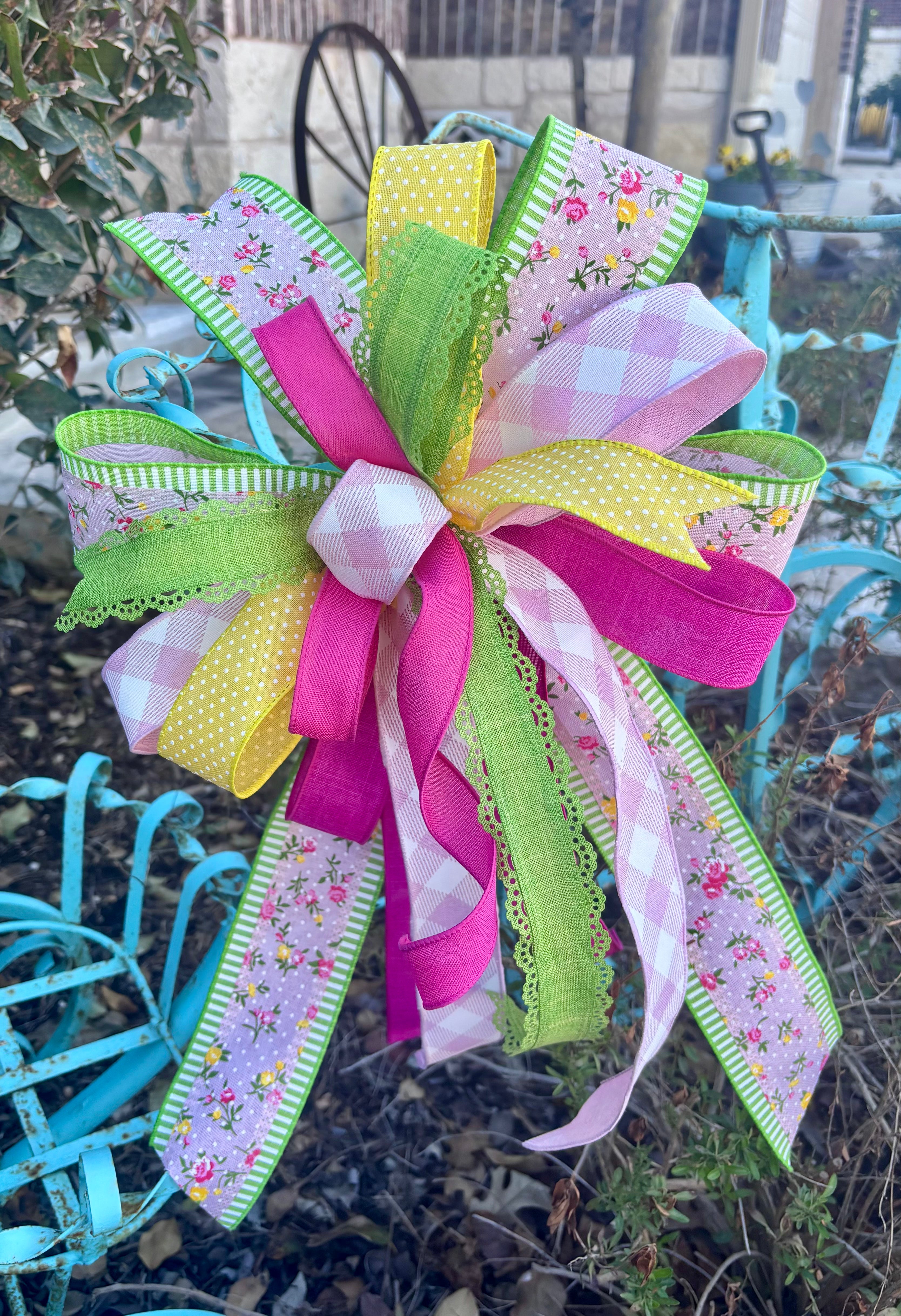 Made to Order Interchangable Bows for Wreaths and More