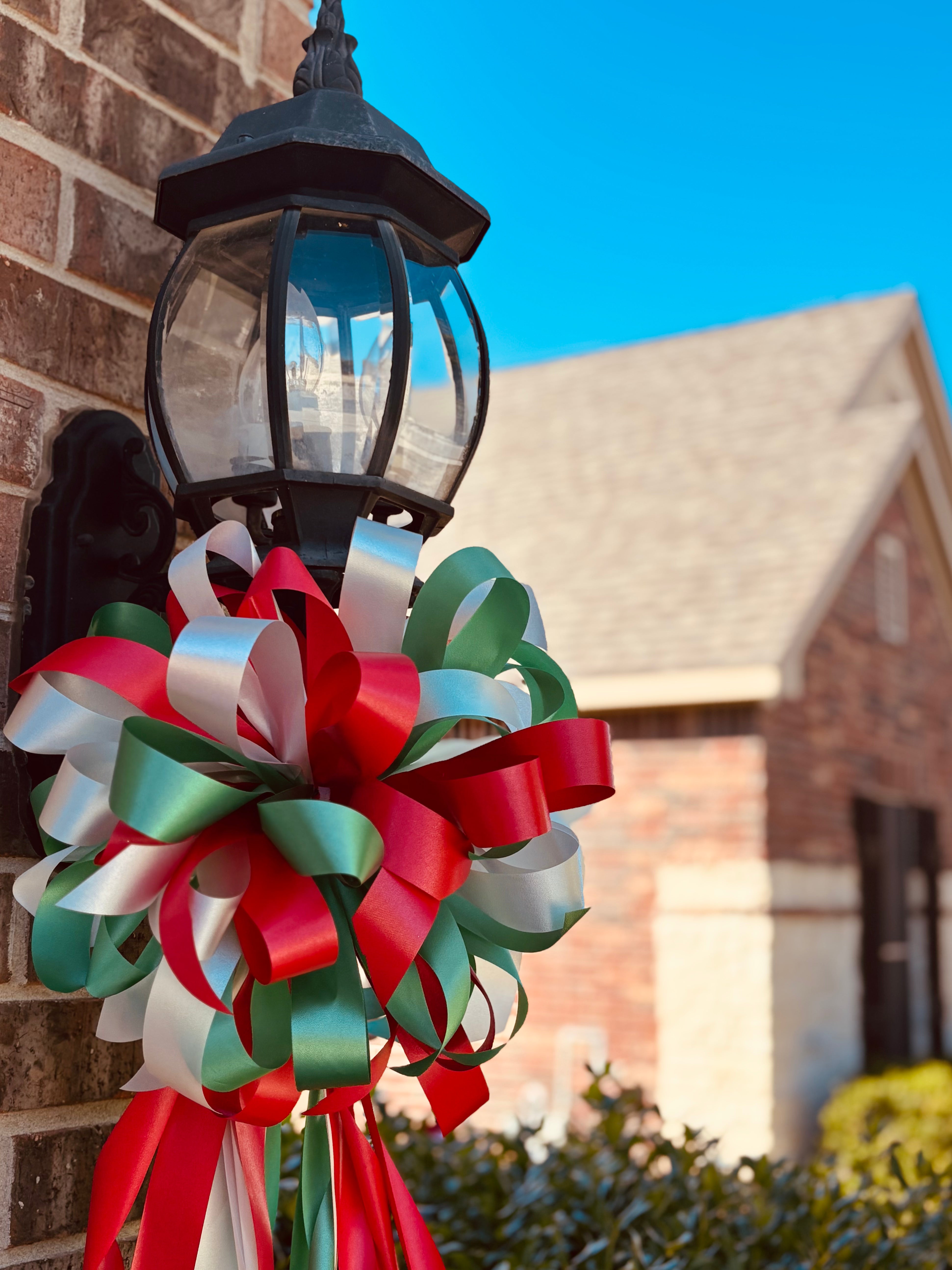 Go Big or GO HOME Christmas Bows with Streamers