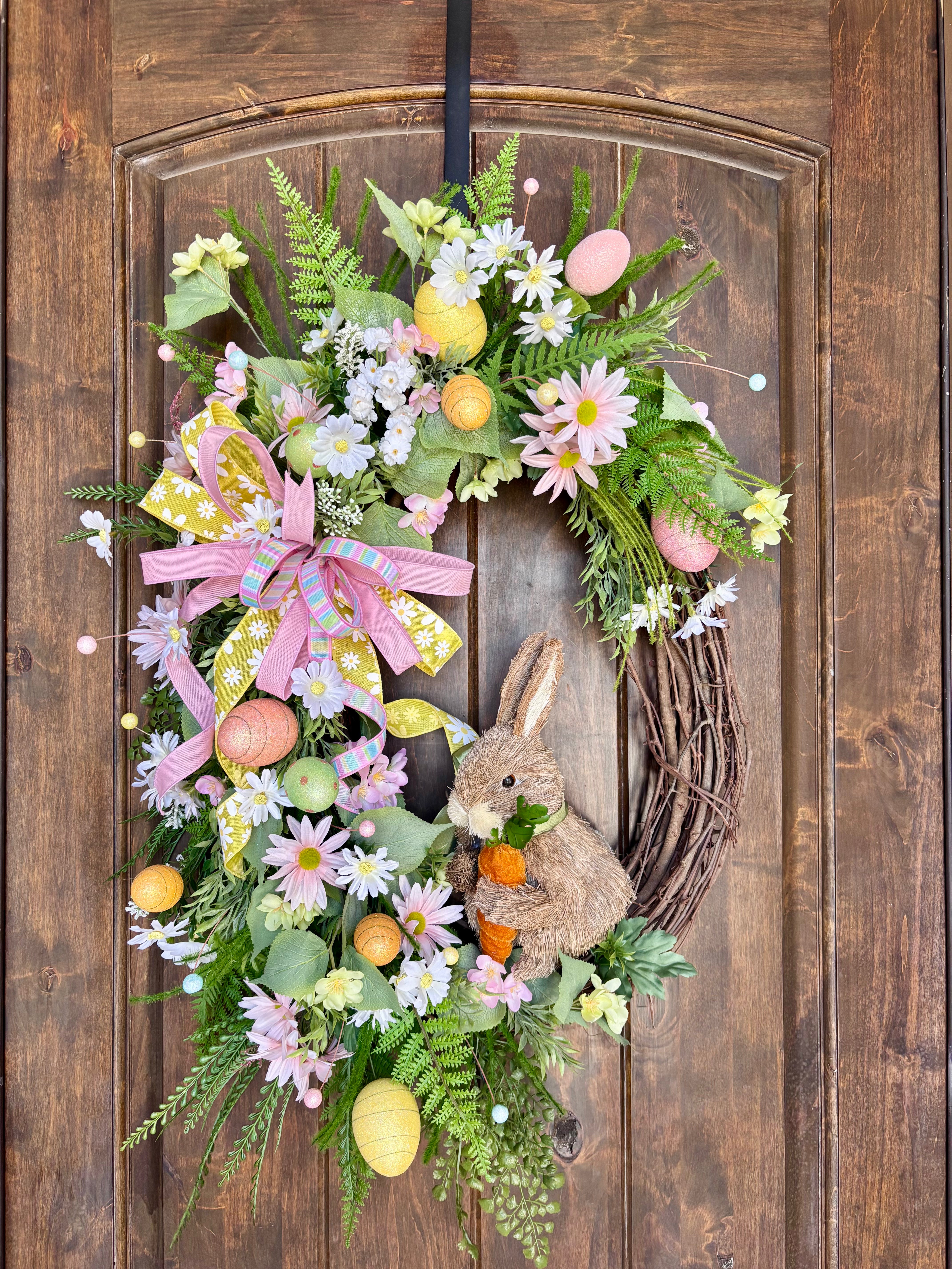 Bunny's Daisy Garden Wreath