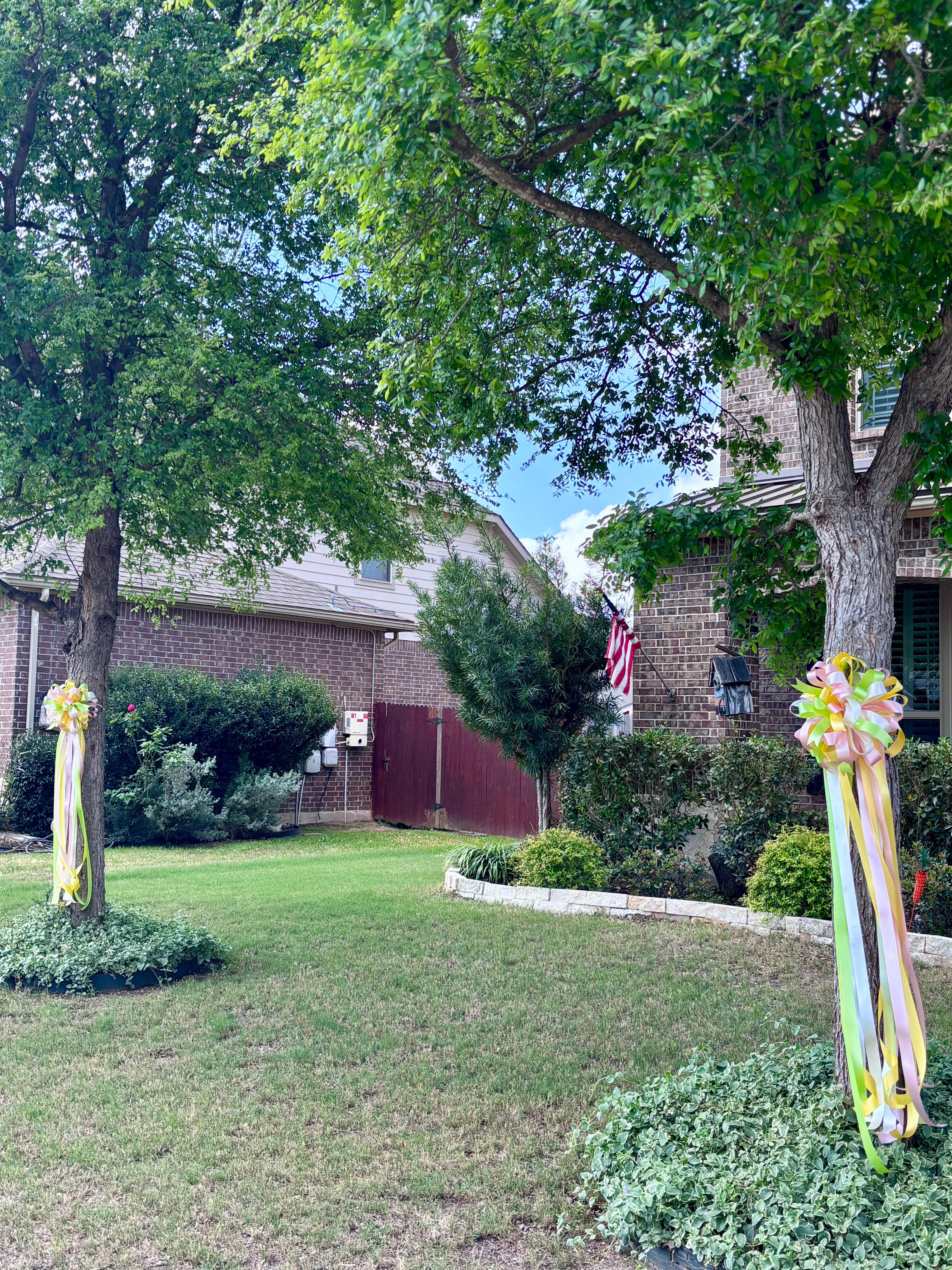 Made to Order Outdoor/Indoor Spring Bows with Streamers