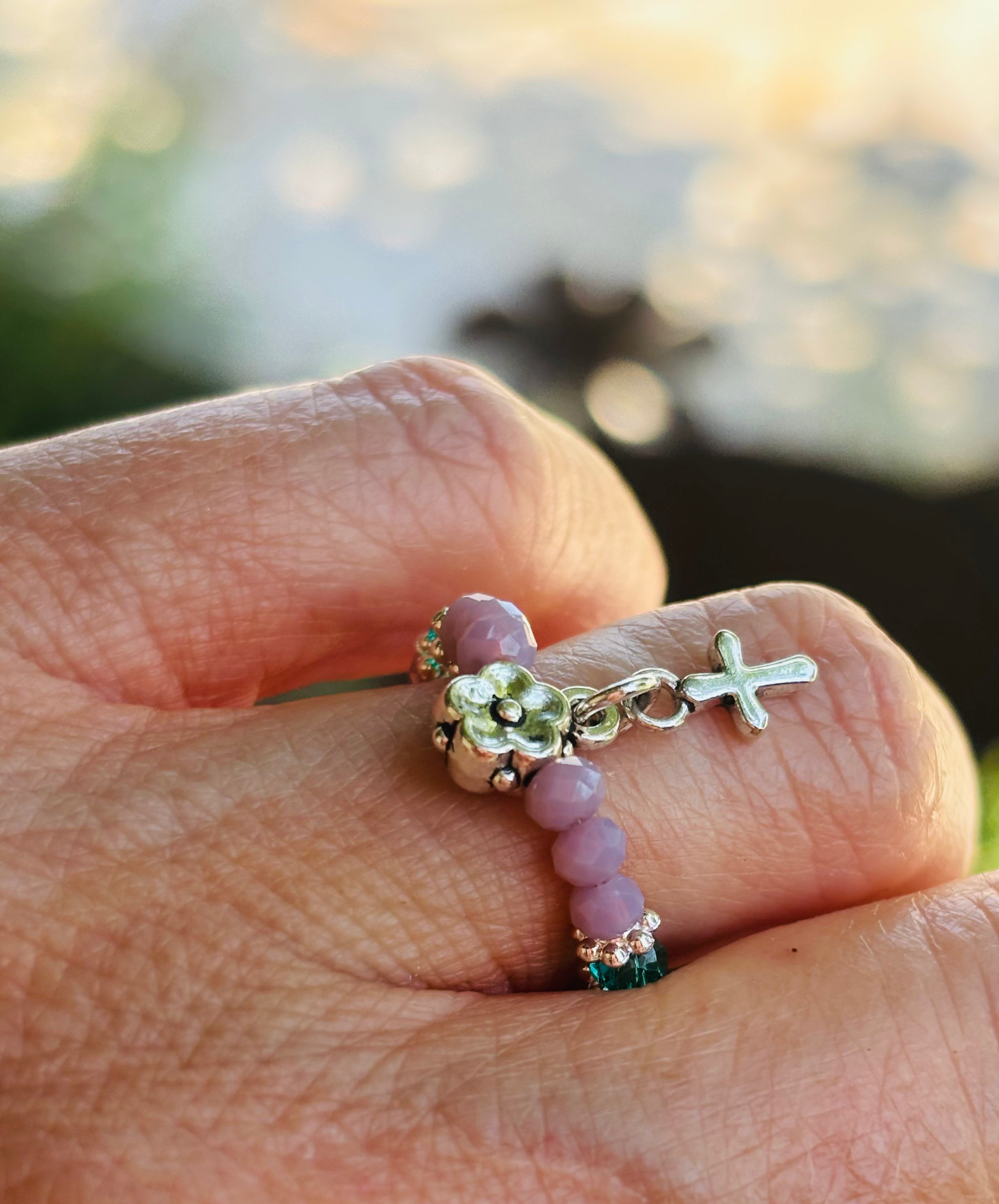 Cross-Charm Stretch Ring