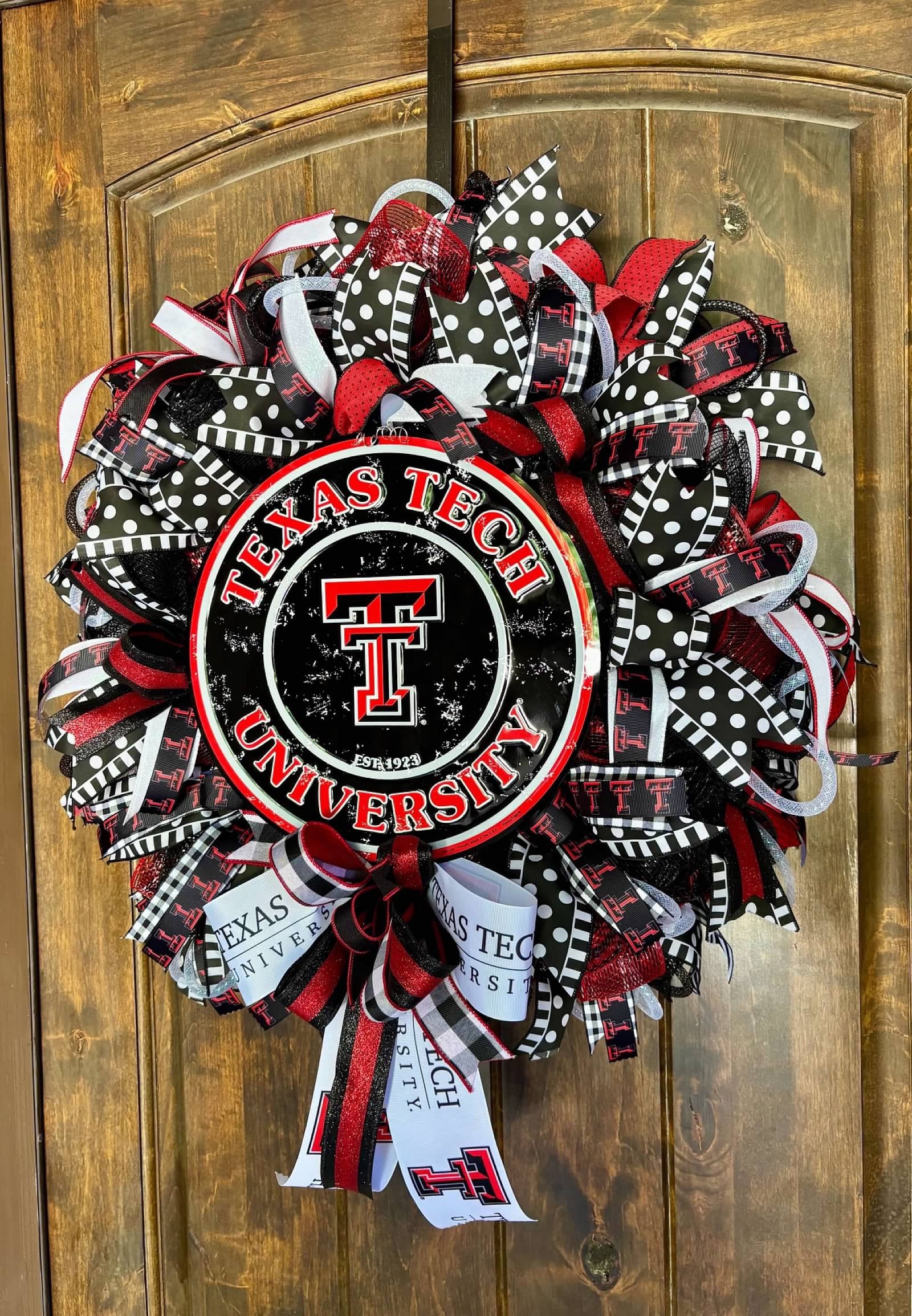 Made to Order Collegiate Wreath