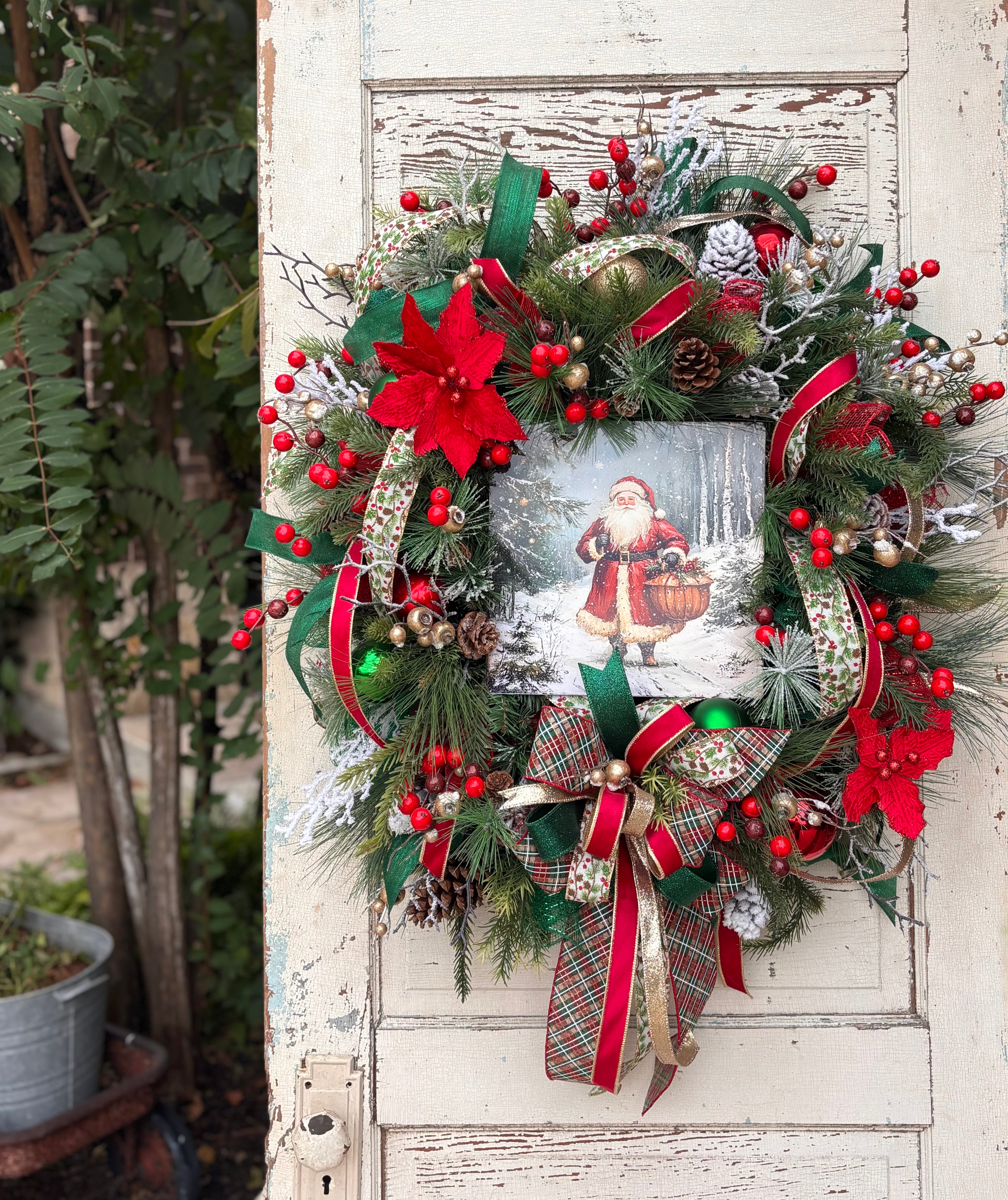 Vintage Santa Christmas Wreath