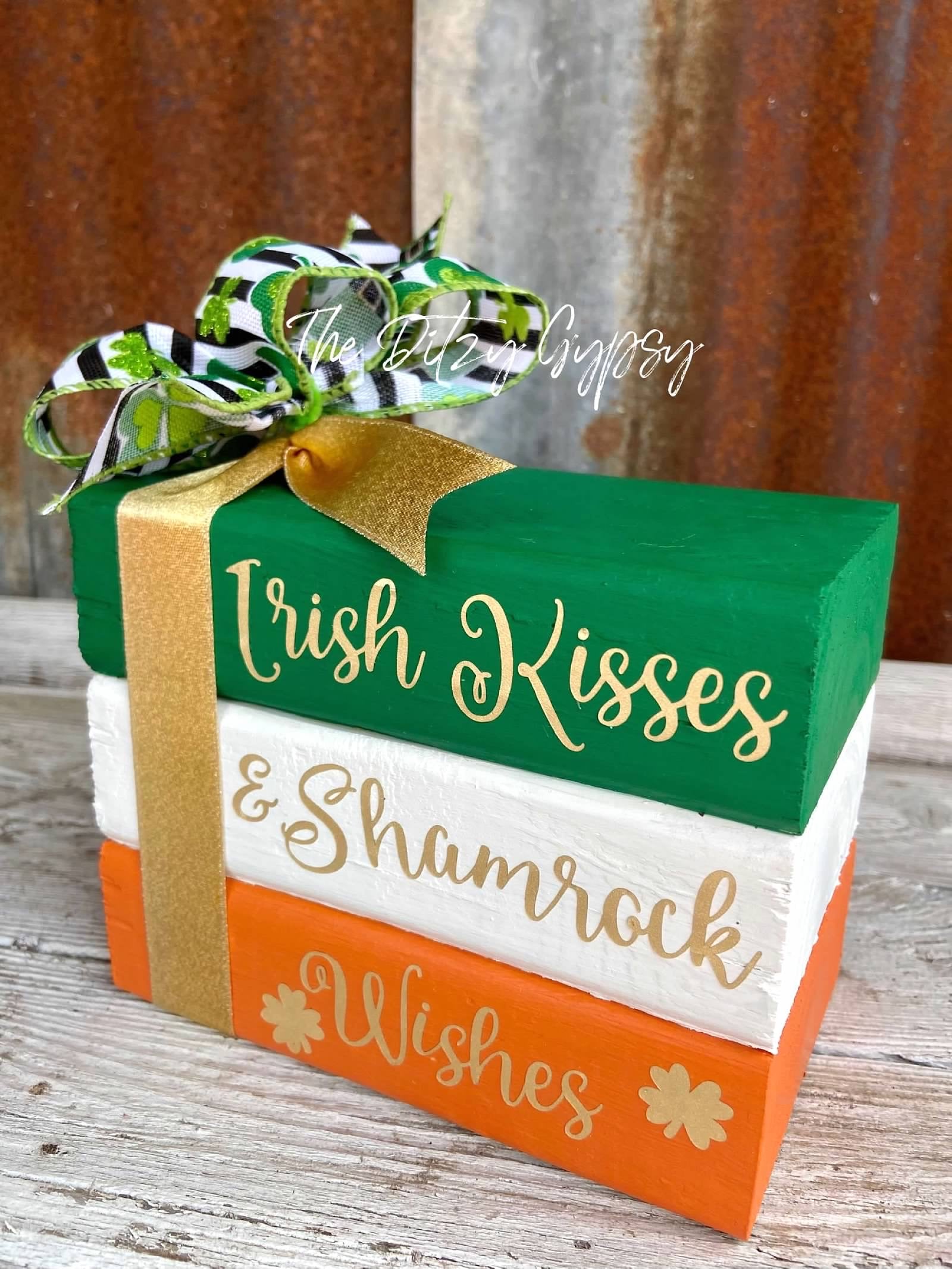 Made to Order Seasonal Mini Book Stack – The Ditzy Gypsy, LLC