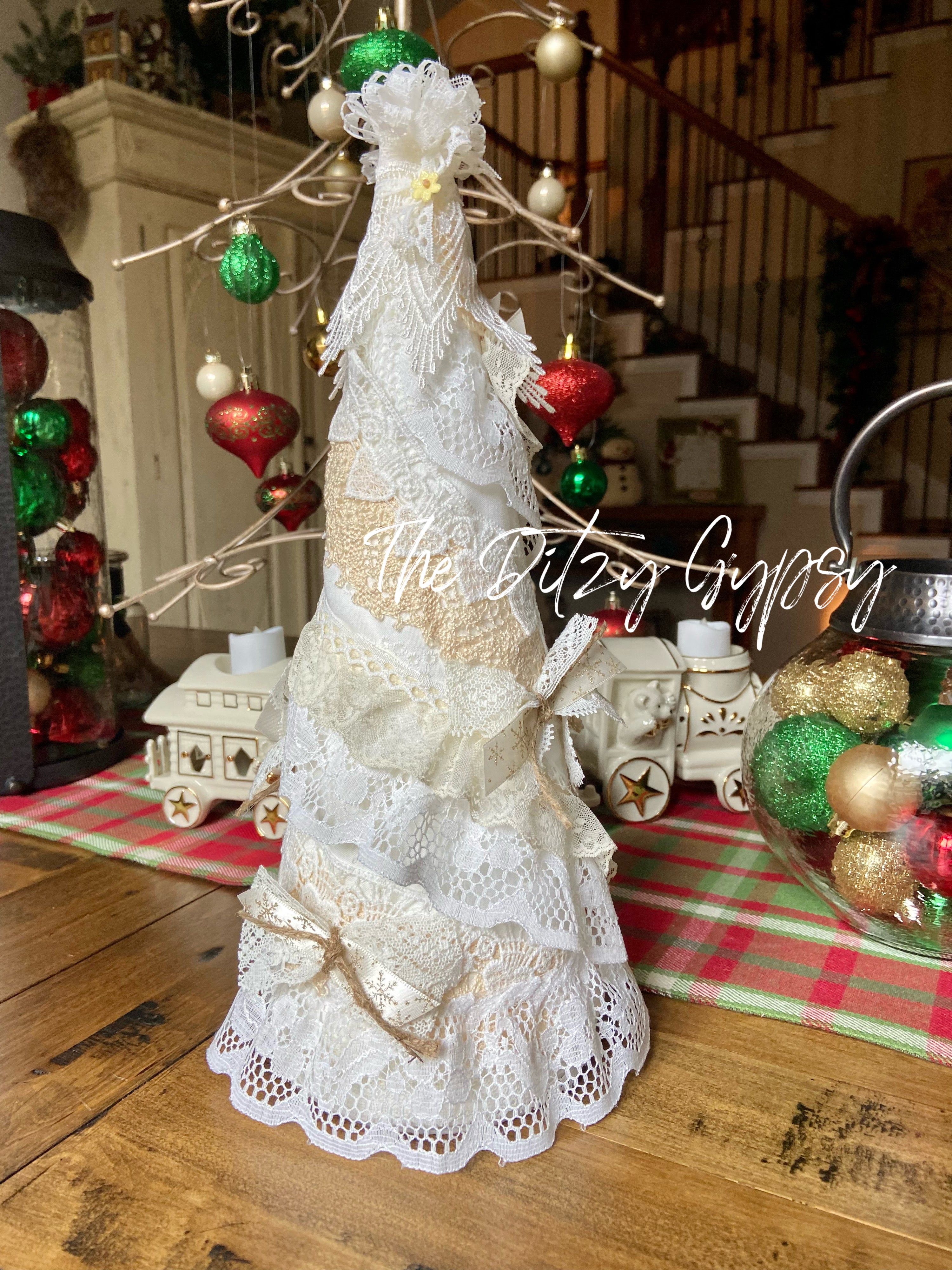 Made to Order Lace Christmas Tree